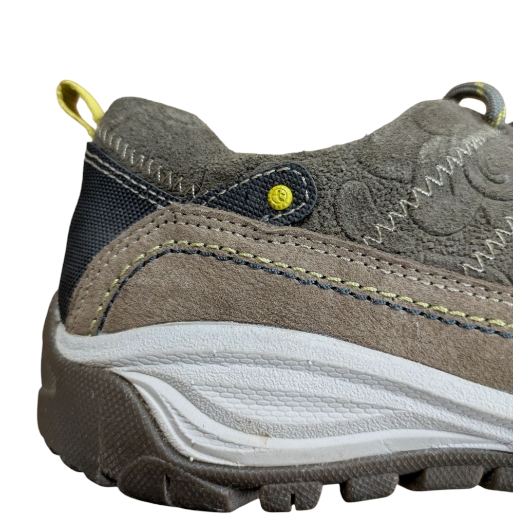 Taos Footwear Gray and Olive Athletic Shoes - Picture 3 of 13
